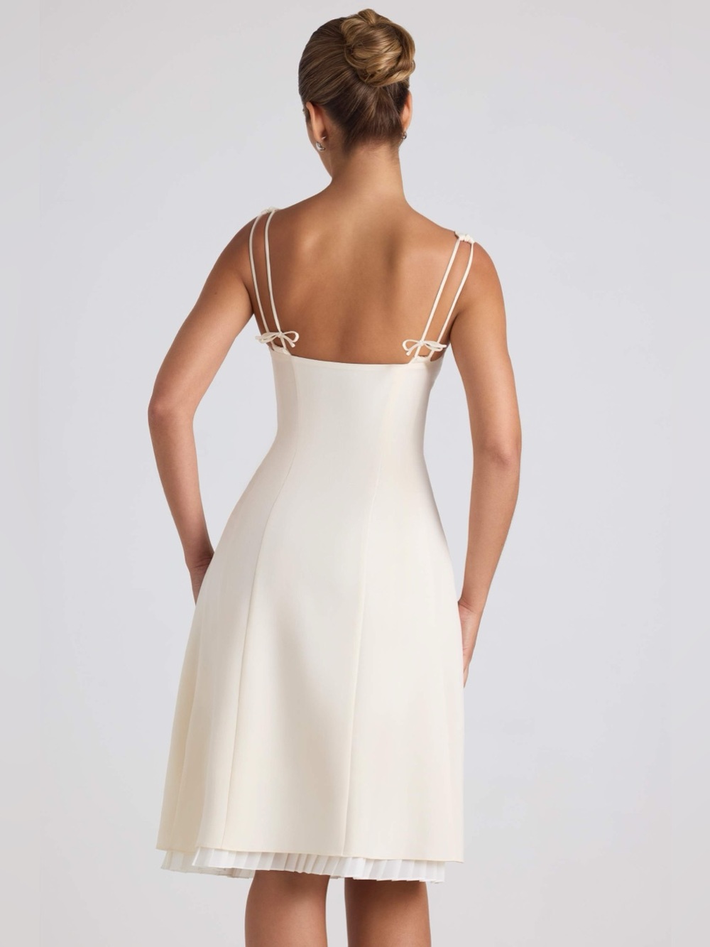 Oh Polly Isadora Bow-detailed pleaded A-line Midi Dress in Ivory - Picture 4 of 7